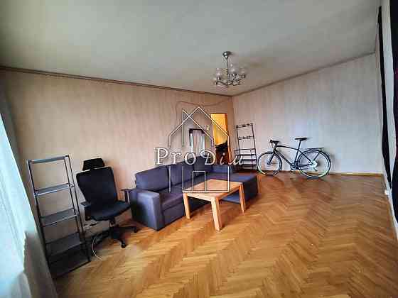 Продаж Будинок 2-кімнатний на Оболонський пр-т, 23А Киев