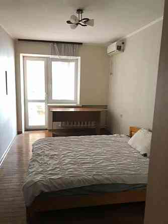 Оренда Квартира 2-кімнатна, 9/18 поверх на Срібнокільська, 20 Kiev