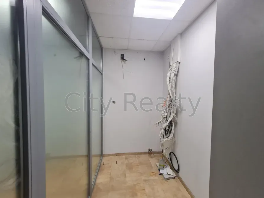 Сдаётся Офисные помещения площадь 654.56 кв.м  Киев Бульварно-Кудрявська 24 Киев - изображение 14