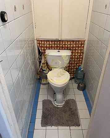 Продам 2-кімнатну квартиру на Вітряних горах Київ