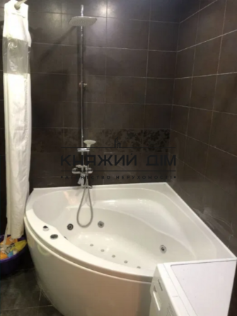 Продаж 1 кім. квартири в ЖК Молодіжний квартал, м. Осокорки. № 21145148 Київ