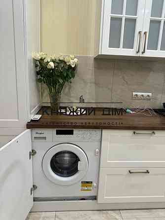 Оренда Квартира 1-кімнатна, 10/10 поверх на Малоземельная ул. Киев