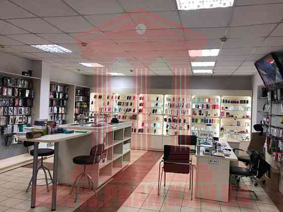 Оренда офісне приміщення на Межигорская ул. поверх - 1/3 Київ