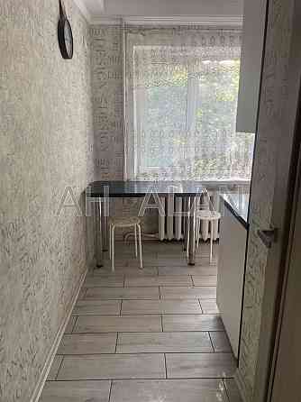 Продаж Будинок 2-кімнатний на Виговського Івана вул., 12А Kiev