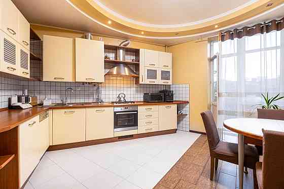 Продаж 3К квартири — Єфремова Сергія L'viv