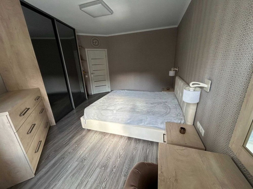 Продаж Квартира 3-кімнатна, 2/5 поверх  - фото 3