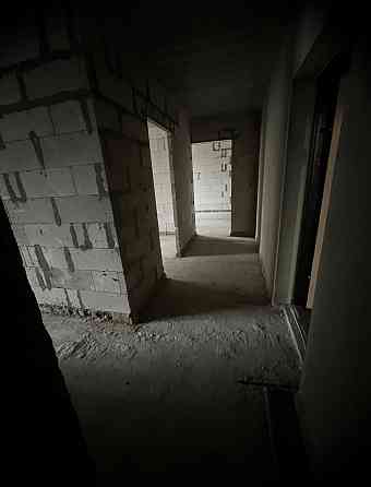 Продаж 2к Квартира 70 кв.м Домбровського Житомир