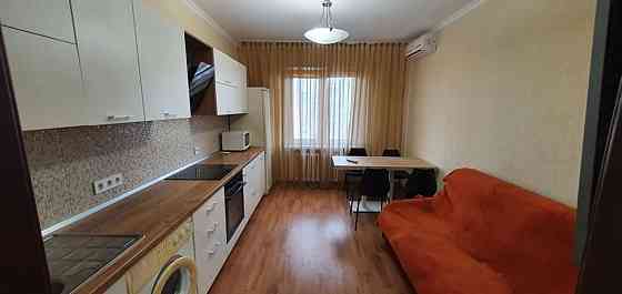 Оренда Квартира 2-кімнатна, 17/22 поверх на ул. Михаила Драгоманова, 1б Київ