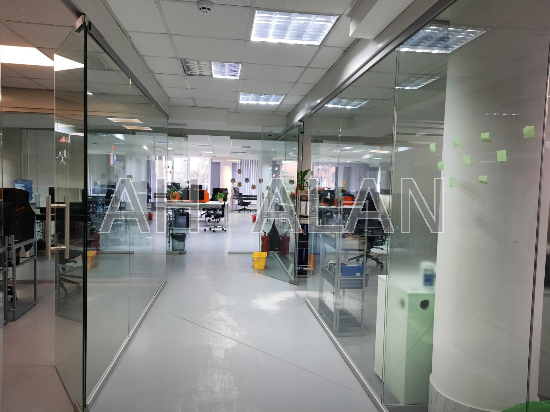 Оренда Будинок 5-кімнатний на Жилянська вул., 59 Киев