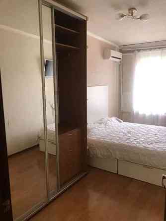 Оренда Квартира 2-кімнатна, 6/6 поверх на ул. Маршала Рыбалко, 7/18 Київ