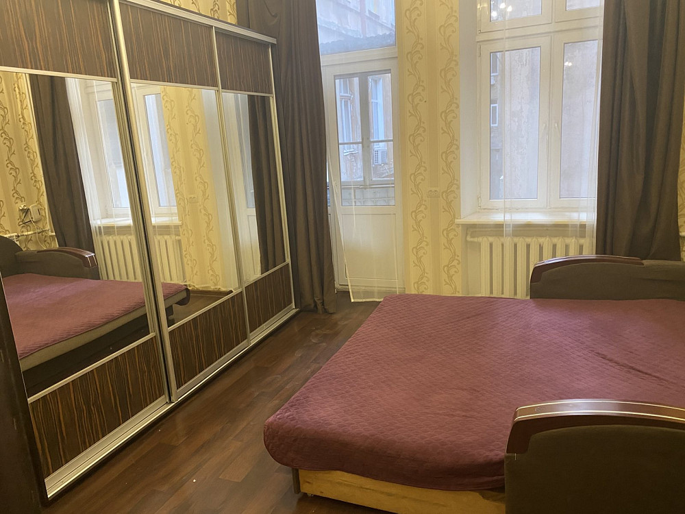 Продам квартиру в Центре на ул.Бунина. Одесса - изображение 1