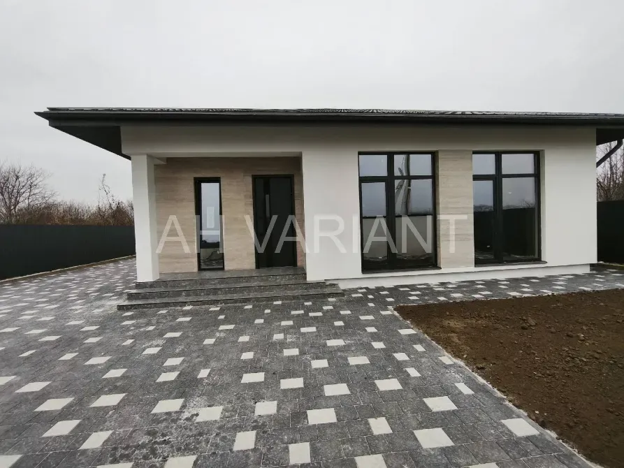 Продажа 1-этажный Дом с участком 6.3 сот 130 кв.м 3 комн. на Радісна Ужгород - изображение 2