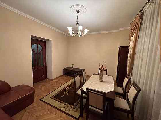 Продаж 3к Квартира 82 кв.м Вітовського вул. Львів