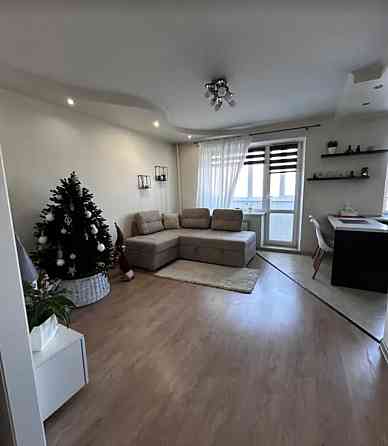 Продаж Квартира 4-кімнатна, 5/5 поверх на вул. Вербицького М. Тернополь