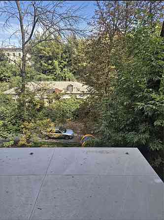 Продаж Квартира 4-кімнатна, 3/4 поверх на Ярославів Вал вул., д. 21Є Kiev