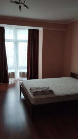 Оренда Квартира 2-кімнатна, 17/20 поверх на вул Юлії Здановсько, 50/2 Киев