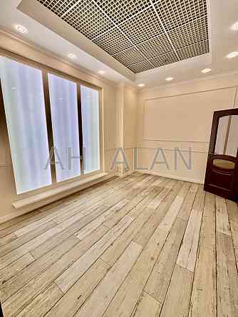 Оренда офісне приміщення на Хмельницького Богдана вул., 52 поверх - 1/18 Kiev