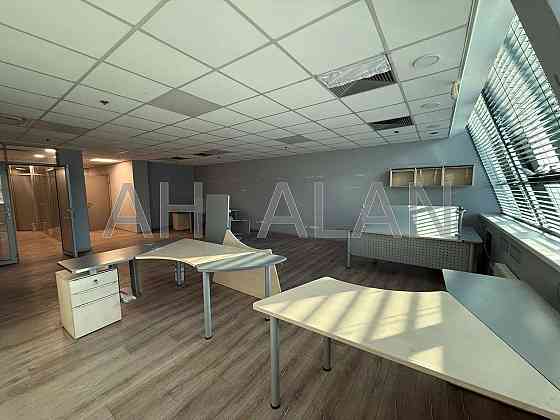 Оренда офісне приміщення на Велика Васильківська вул., 1/3 приміщень - 3, поверх - 6/6 Київ