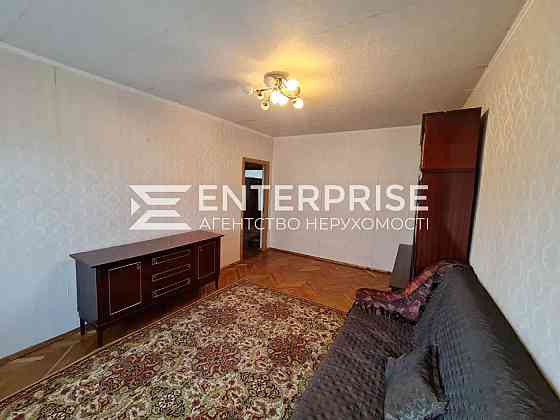 Продаж 3к Квартира 68.8 кв.м Цветочный (Квитневый) вул. Kiev