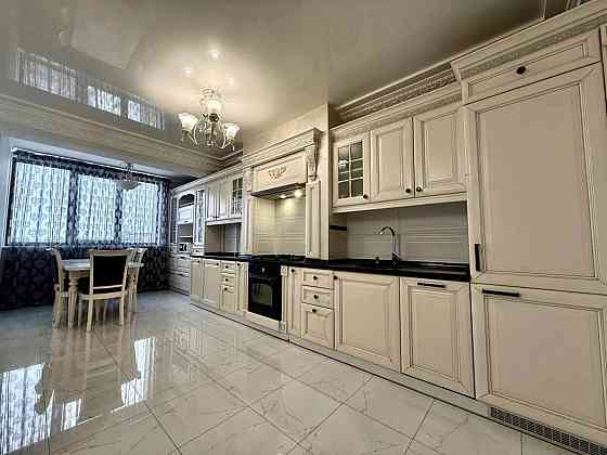 Продаж Квартира 2-кімнатна, 6/8 поверх на вул. Шевченка Ивано-Франковск