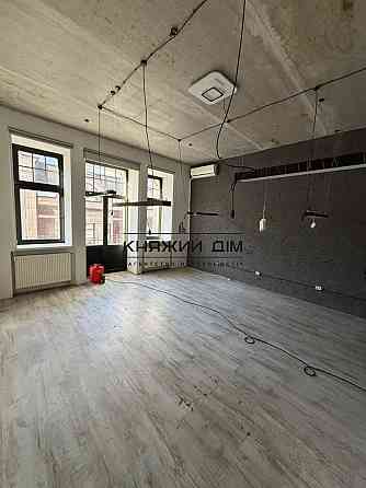 Оренда офісне приміщення на Воздвиженская ул. поверх - 2/5 Київ