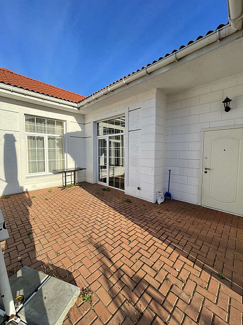 Оренда Будинок на вул. Бризова Одесса - изображение 1