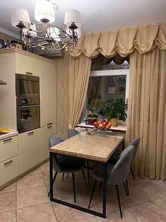 Продаж Квартира 3-кімнатна, 8/23 поверх на Калнишевського Петра вул., д. 7 Киев