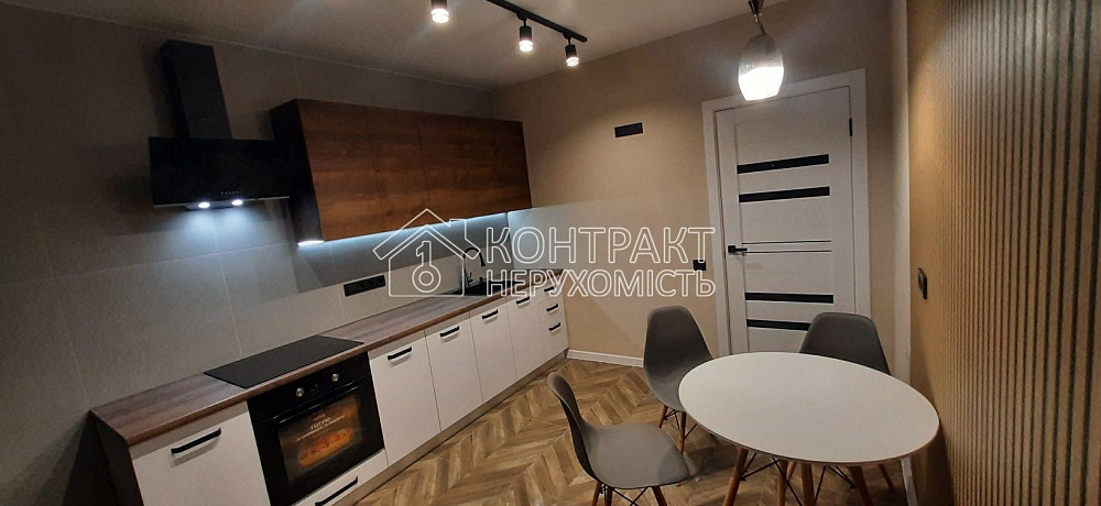 Продаж Квартира 1-кімнатна, 1/16 поверх на вул. Заливна Харків - фото 1