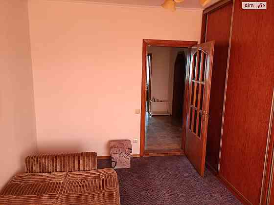 Продаж Квартира 2-кімнатна, 15/17 поверх на Лісківська вул., д. 18А Kiev