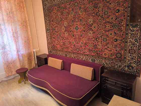 Оренда Квартира 2-кімнатна, 2/5 поверх на Сімферопольська, 7/2 Kiev