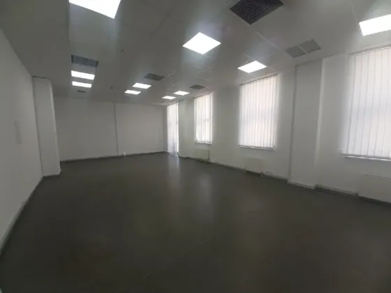 Здається Офісні приміщення площа 150 кв.м Дніпро кельнський бул Дніпро