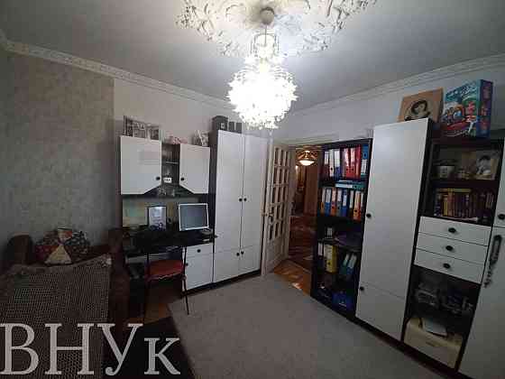 Продаж Квартира 4-кімнатна, 6/9 поверх на вул. Трильовського Львів