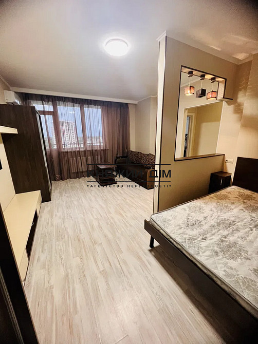 Оренда Квартира 1-кімнатна, 13/17 поверх на Ломоносова ул./Юлії Здановської Киев - изображение 1