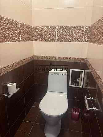 Продаж Квартира 3-кімнатна, 12/14 поверх на Вишняковская ул. Kiev