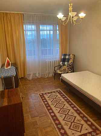 Оренда Квартира 3-кімнатна, 8/16 поверх на Санаторна, 27 Киев