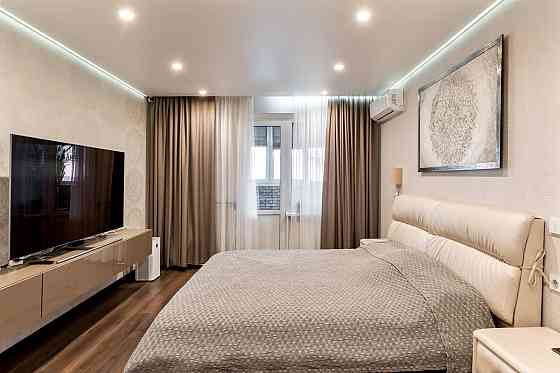 Продаж Квартира 2-кімнатна, 10/25 поверх на Науки вул., д. 55-А Київ