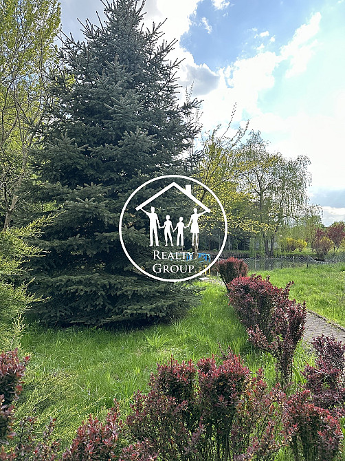 Розкішний будинок з озером: ваша власна оаза спокою  - фото 12