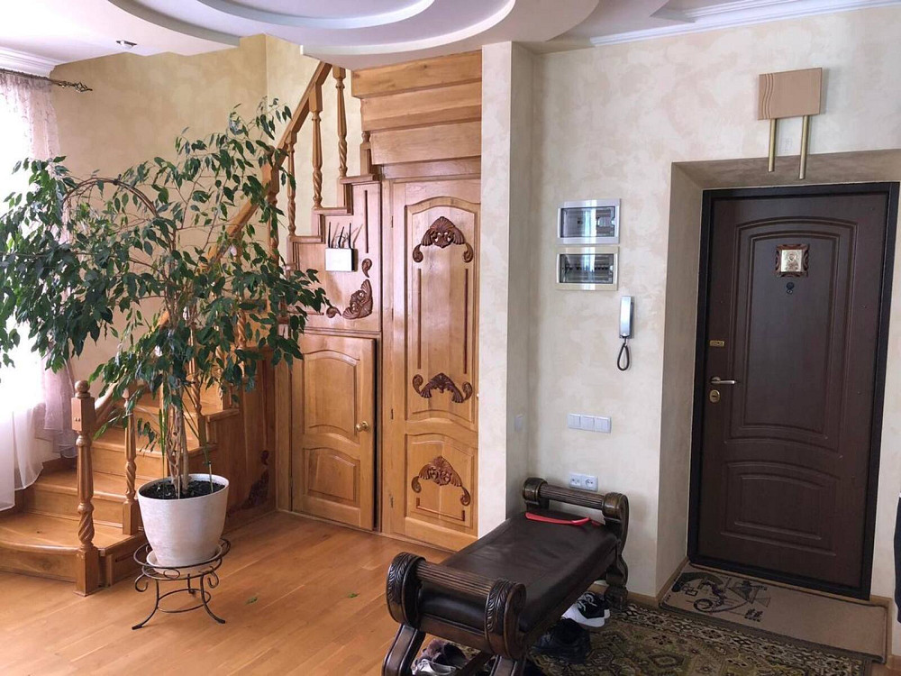 Продаж Квартира 4-кімнатна, 4/5 поверх на вул. Володимира Великого Тернопіль - фото 2