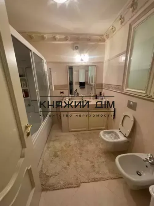 Простора трикімнатна квартира в престижному центрі Києва. №21145306 Київ - фото 7