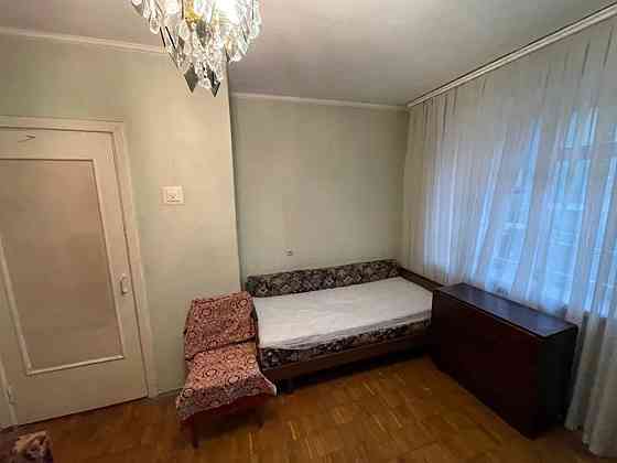 Продаж Квартира 1-кімнатна, 3/5 поверх на вул. Мрії, 3А Київ