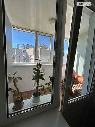 Оренда Квартира 1-кімнатна, 22/25 поверх на Урлівська, 30 Киев