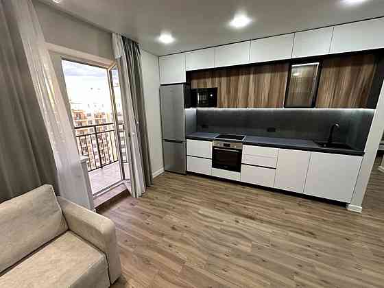 Продаж Квартира 2-кімнатна, 18/19 поверх на Жемчужная ул., 12 Одесса