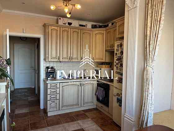 Продаж Квартира 1-кімнатна, 12/13 поверх на вул. Алма-Атинська Kiev