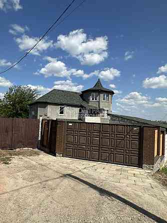 Продаж Будинок 7-кімнатний на вул. Вологодська Харків