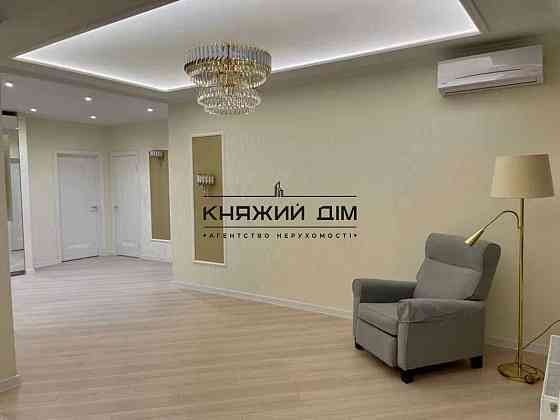 Велика та сучасна квартира ,код № 21144062 Київ