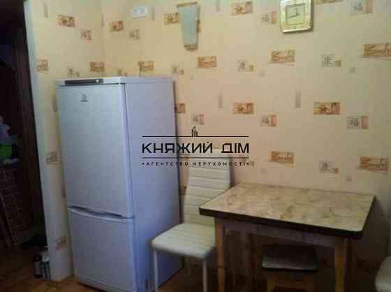 Оренда Квартира 1-кімнатна, 2/9 поверх на Милютенко ул. Киев