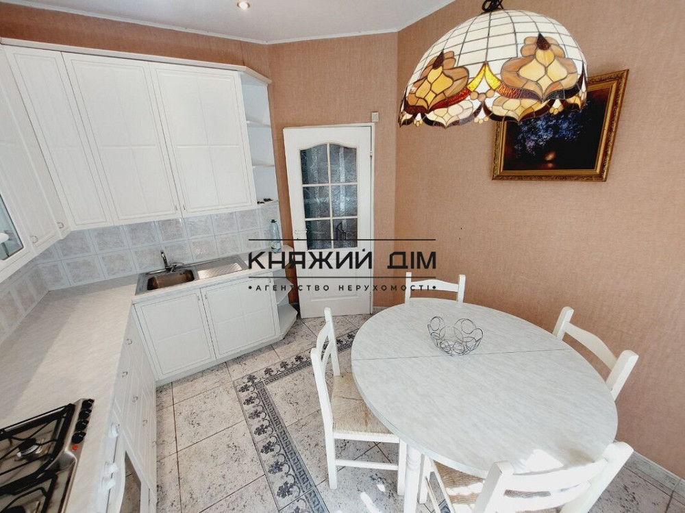 Оренда Квартира 3-кімнатна, 2/5 поверх на Кловский спуск Kiev - photo 2