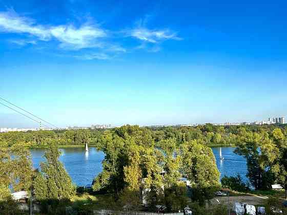 Продаж Квартира 2-кімнатна, 7/9 поверх на Прирічна вул., д. 19 Київ