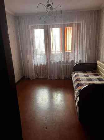 Оренда Квартира 3-кімнатна, 3/9 поверх на вул. Київська Рівне