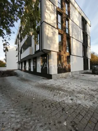 Продаж 1к Квартира 39 кв.м Тихого 11 Ужгород